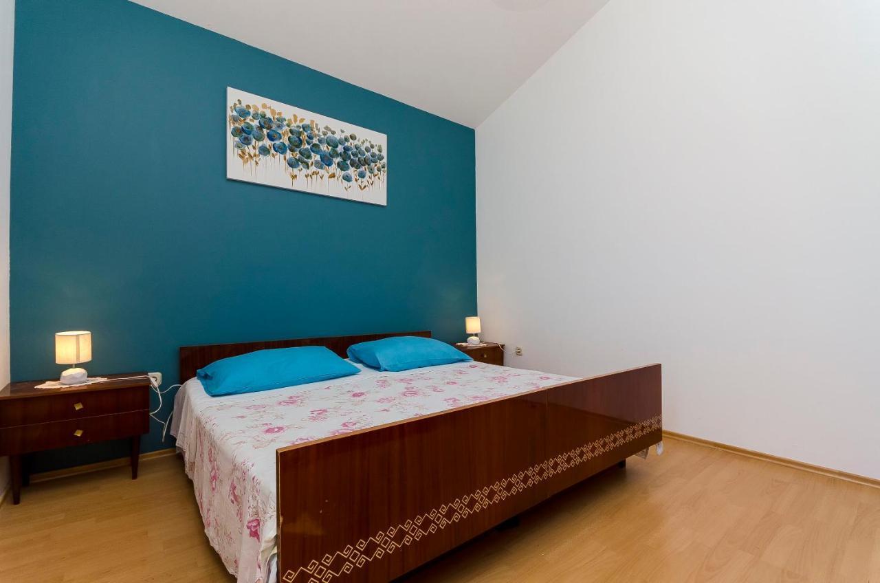 Apartments Milka Slatine Exterior foto